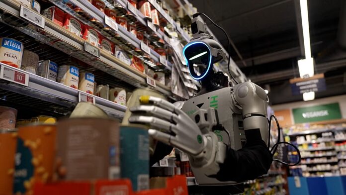 I robot humanoidi di Føtex in Danimarca: al via il I robot humanoidi di Føtex in Danimarca: al via il progetto per il rifornimento notturno nei supermarket