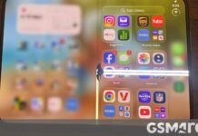 Problemi di schermo per i primi acquirenti dell’iPhone Duo a causa di un difetto dell’hardware Problemi di schermo per i primi acquirenti dell'iPhone Duo a causa di un difetto dell'hardware