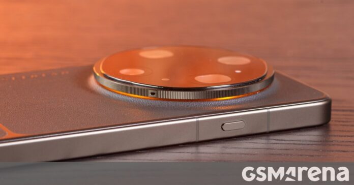 Rivelato il potente setup fotografico dell'Oppo Find X10 Ultra: 200MP Rivelato il potente setup fotografico dell'Oppo Find X10 Ultra: 200MP e selfie da 100MP