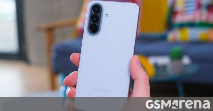 Samsung riduce del 20% la produzione di smartphone Galaxy A nel quarto trimestre