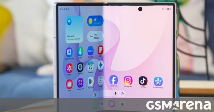 Samsung annuncia un nuovo modello per il Galaxy Z Fold8 Samsung annuncia un nuovo modello per il Galaxy Z Fold8 nel 2024