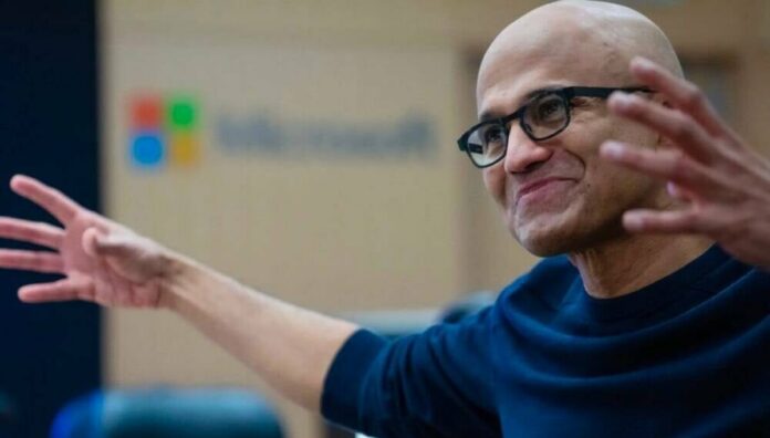 Nadella, CEO di Microsoft, vede il suo stipendio scendere del Nadella, CEO di Microsoft, vede il suo stipendio scendere del 6% nonostante risultati record