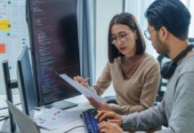 Ingegneri FDE: la nuova frontiera per recuperare investimenti miliardari in AI Ingegneri FDE: la nuova frontiera per recuperare investimenti miliardari in AI