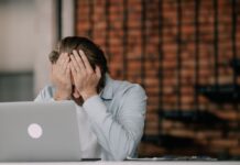 Scontro tra IT e revisori: password “password” rischia la sicurezza di una grande farmacia americana Scontro tra IT e revisori: password "password" rischia la sicurezza di una grande farmacia americana