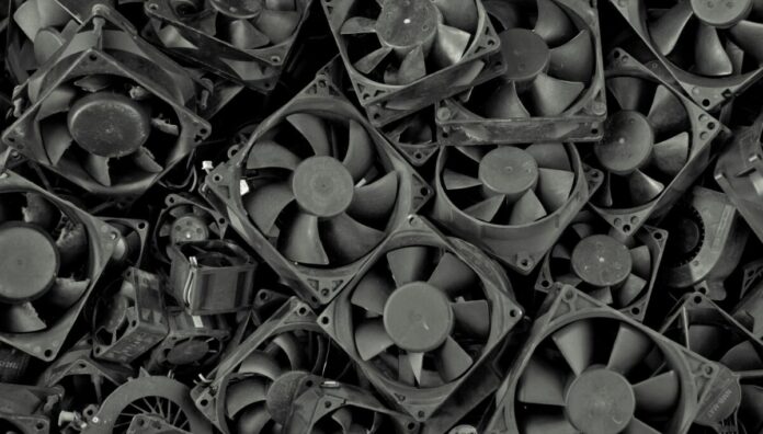 Schemi improbabili per mantenere in vita un server obsoleto aziendale Schemi improbabili per mantenere in vita un server obsoleto aziendale