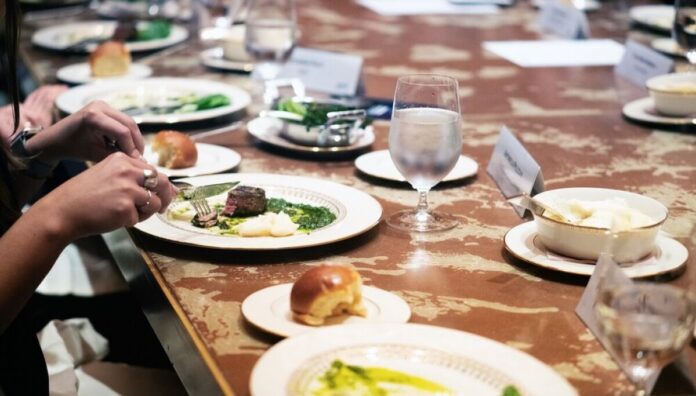 Ultima opportunità per partecipare alla cena sulla sovranità dei dati Ultima opportunità per partecipare alla cena sulla sovranità dei dati a Washington