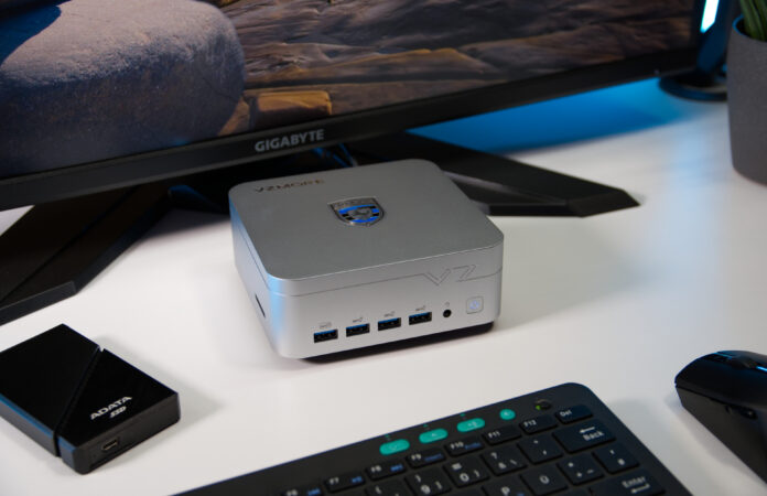 Vzmore AX9 Max: mini PC potente con Ryzen 9 e Vzmore AX9 Max: mini PC potente con Ryzen 9 e raffreddamento silenzioso