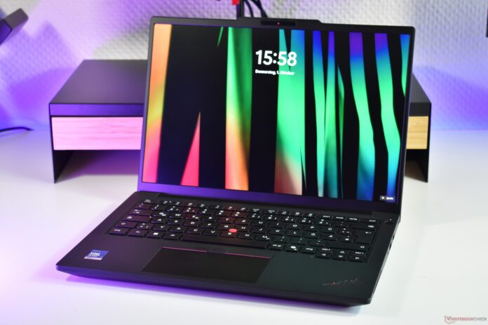 Lenovo ThinkPad T14 Gen 7: La potenza definitiva per i professionisti