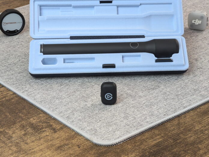 Elgato Wave Go: il microfono wireless compatto con grip portatile Elgato Wave Go in the foreground, with the case and two competitors in the background